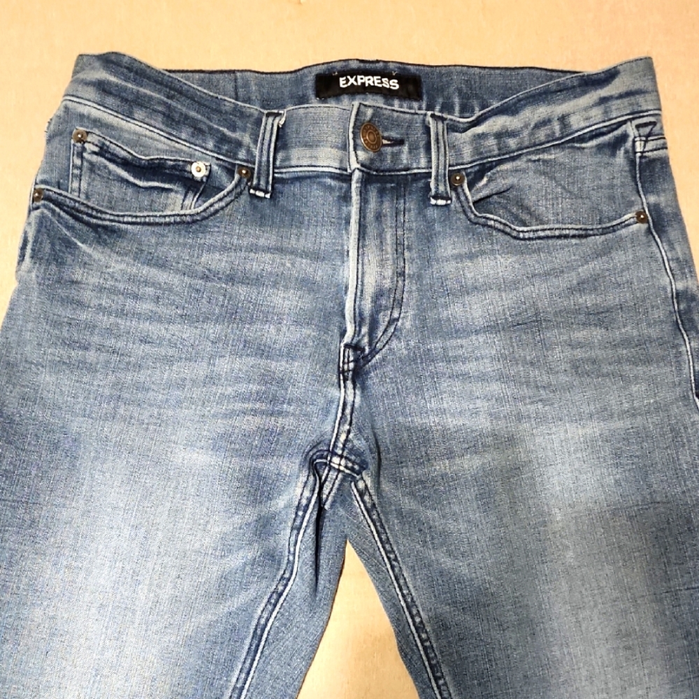 32x32 Slim Express Men's Jeans